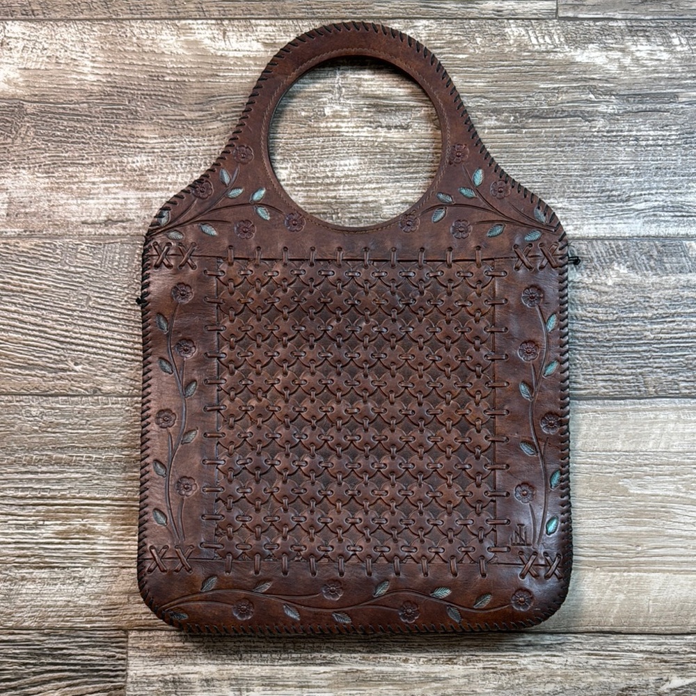 🌟Vintage 🌟Hand Tooled Floral Faux Leather Woven Tote Purse Handbag Boho